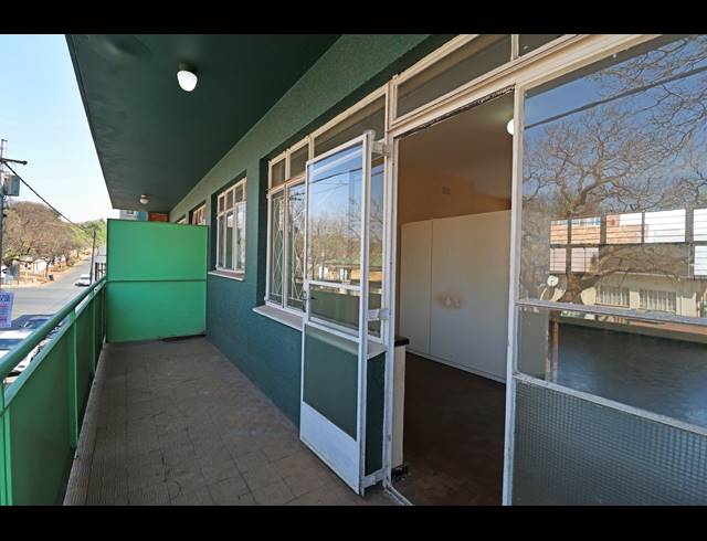 834M² BUSINESS FOR SALE IN MELVILLE